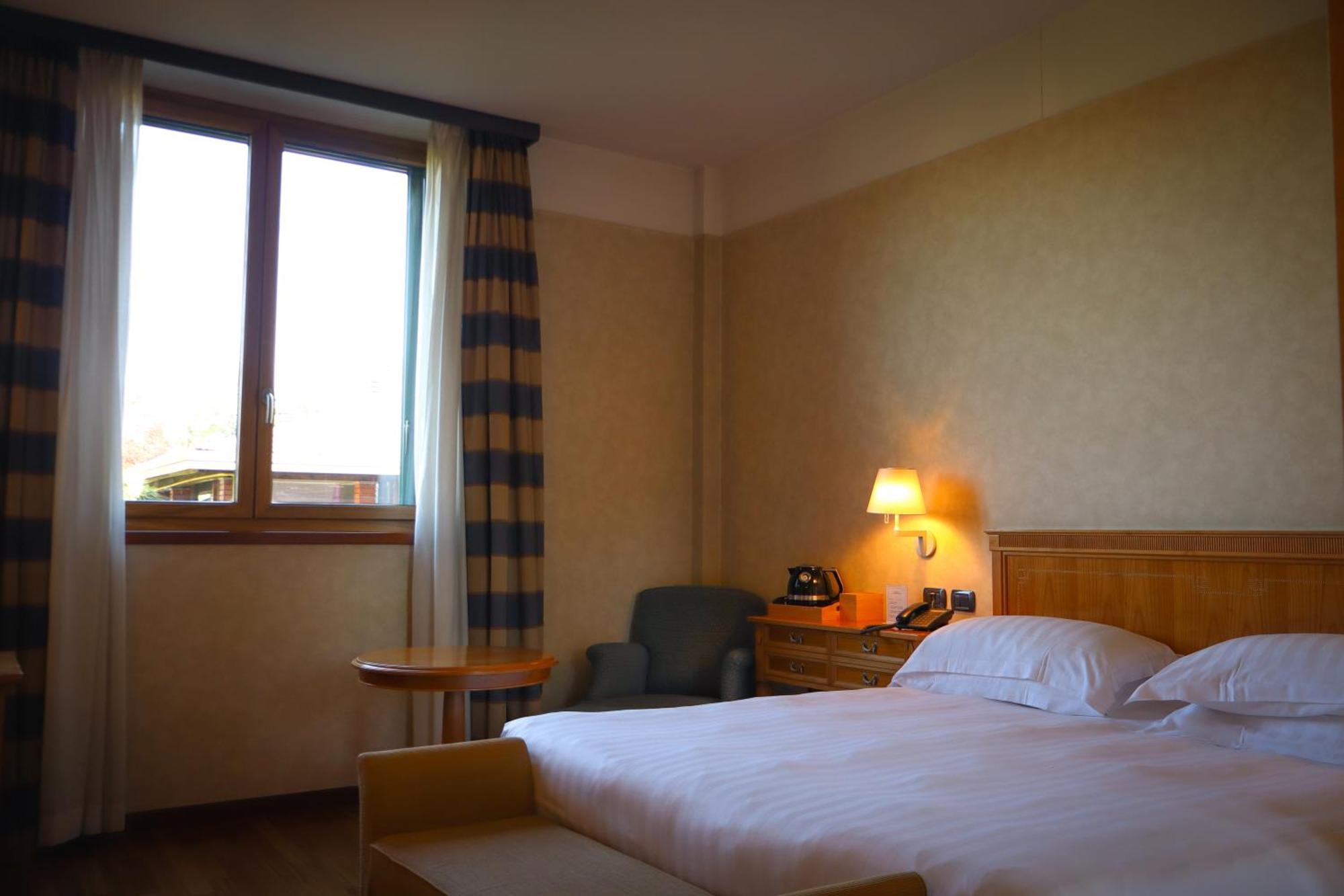 Monica Hotel Fiera Pregnana Milanese Eksteriør bilde